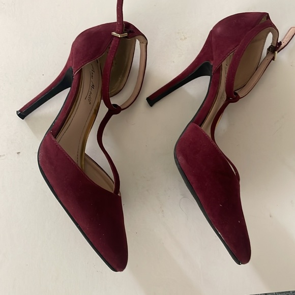 Anne Michelle Pump Heels - Picture 3 of 8